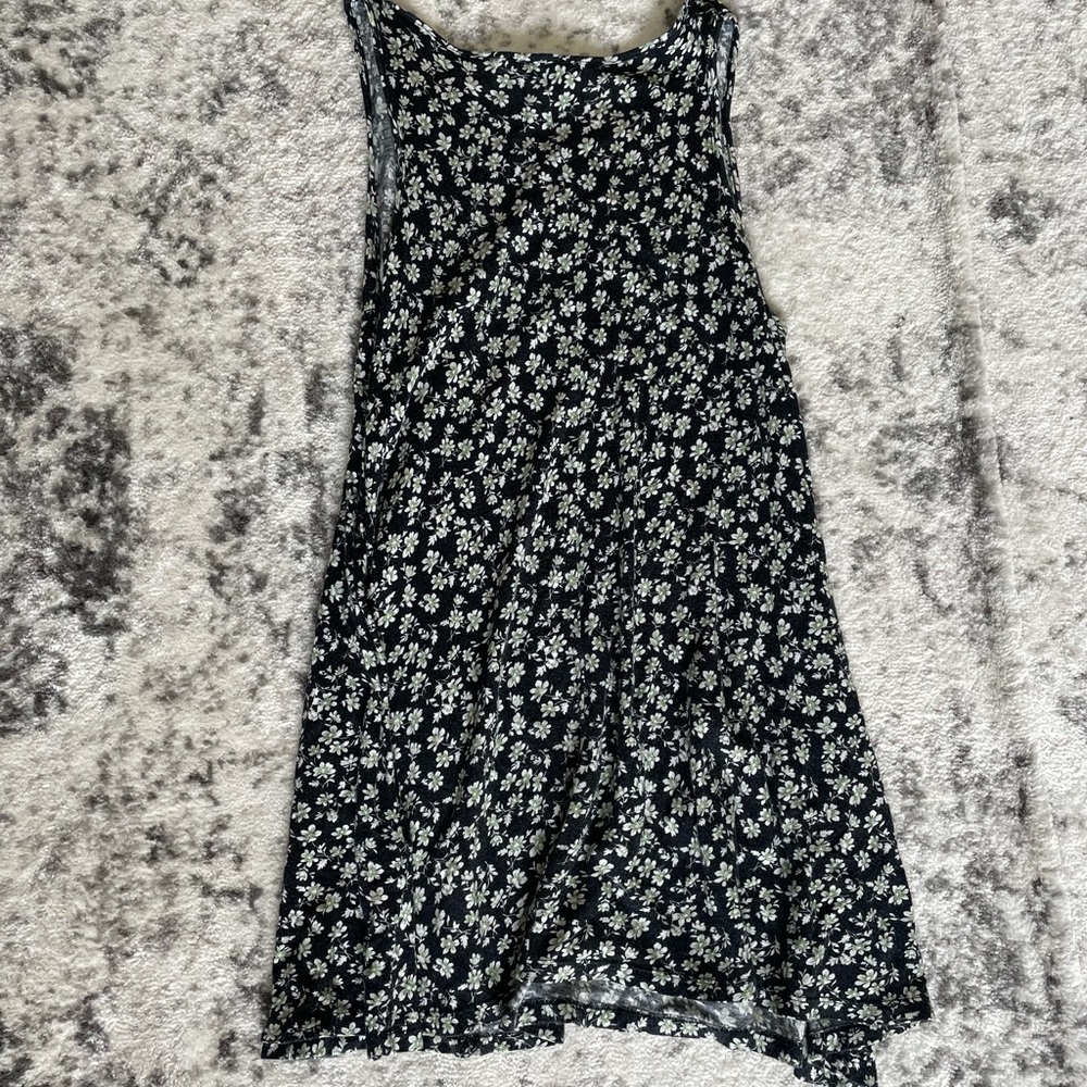 Casual, floral dress from Forever 21.